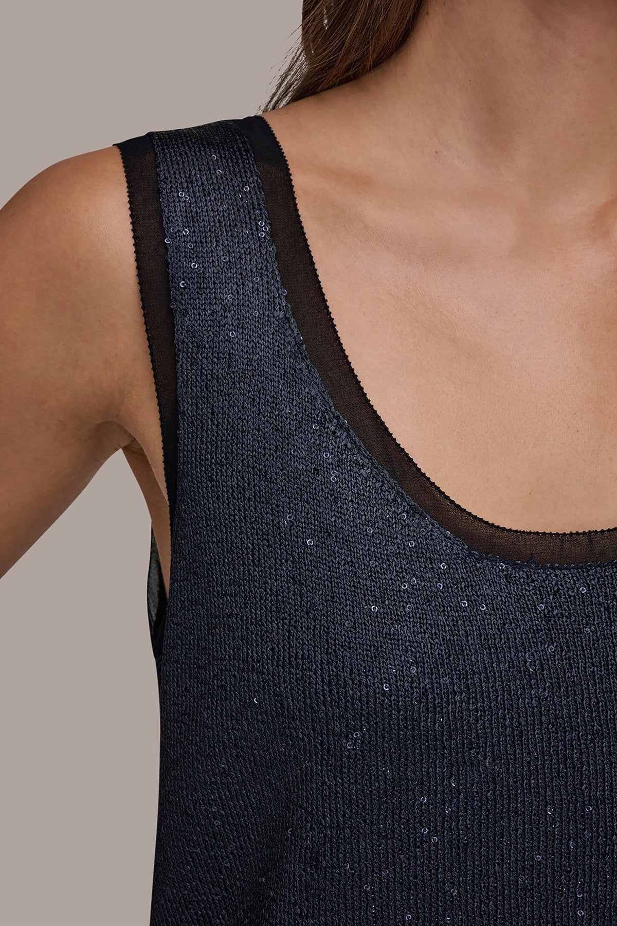SCOOP-NECK SEQUIN SHELL TOP