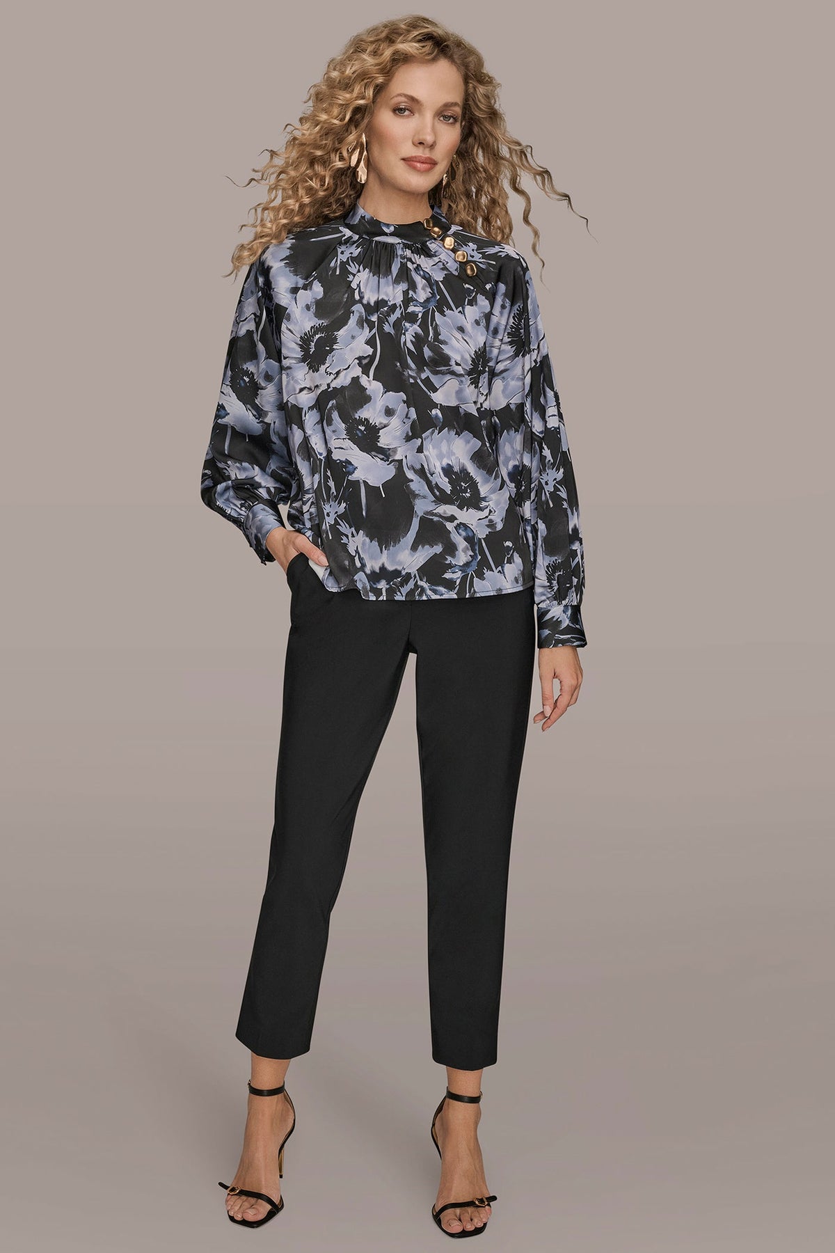 BUTTON-NECK BLOUSE