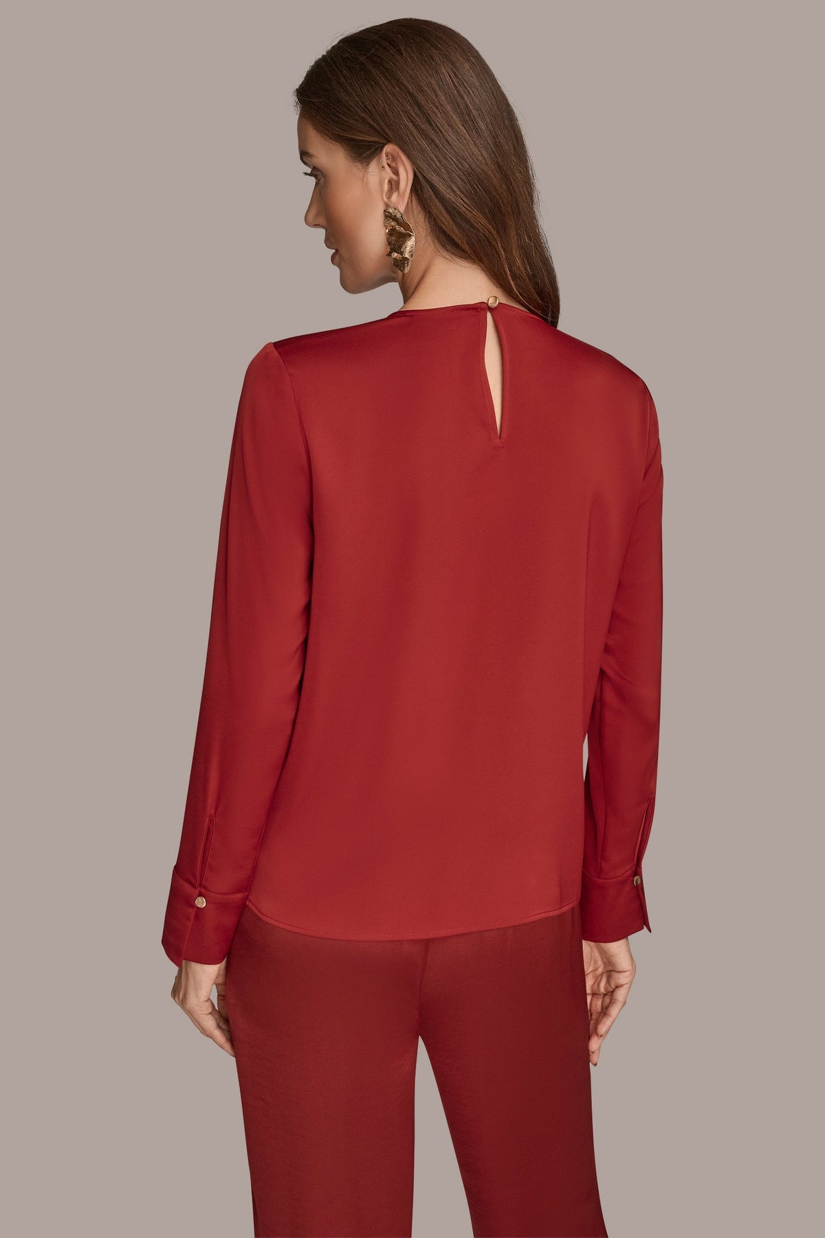 LONG SLEEVE RING V-NECK BLOUSE