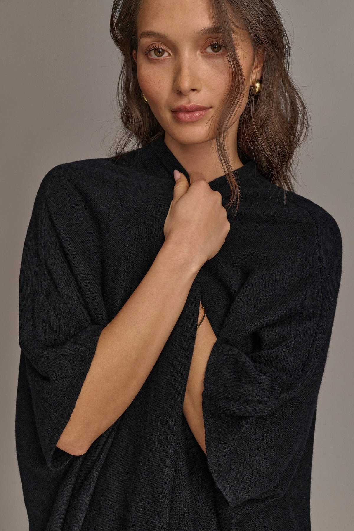 CASHMERE SHORT SLEEVE CARDIGAN