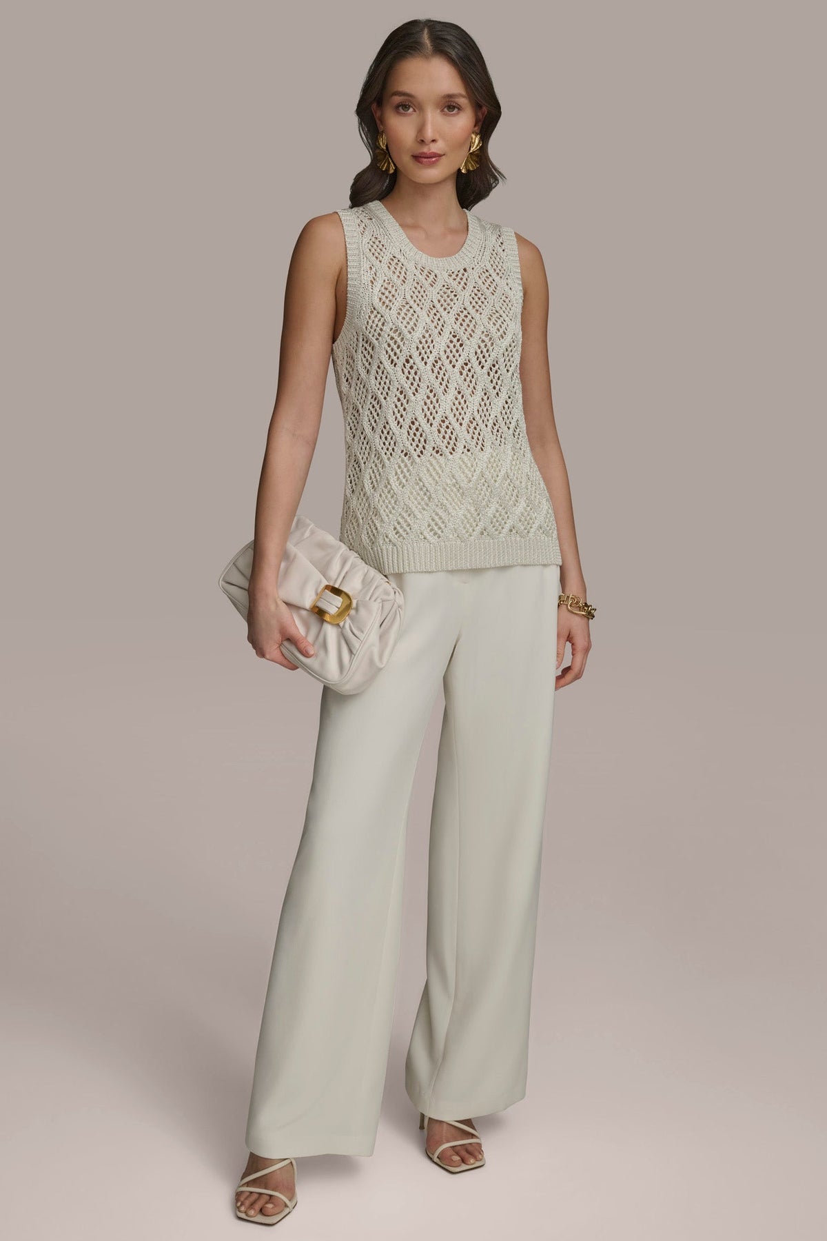 DIAMOND PATTERN CREW NECK TOP