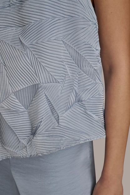 TEXTURED TOP WITH ANGLED HEM