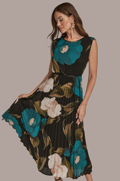 CHIFFON FLORAL PLEATED MAXI DRESS