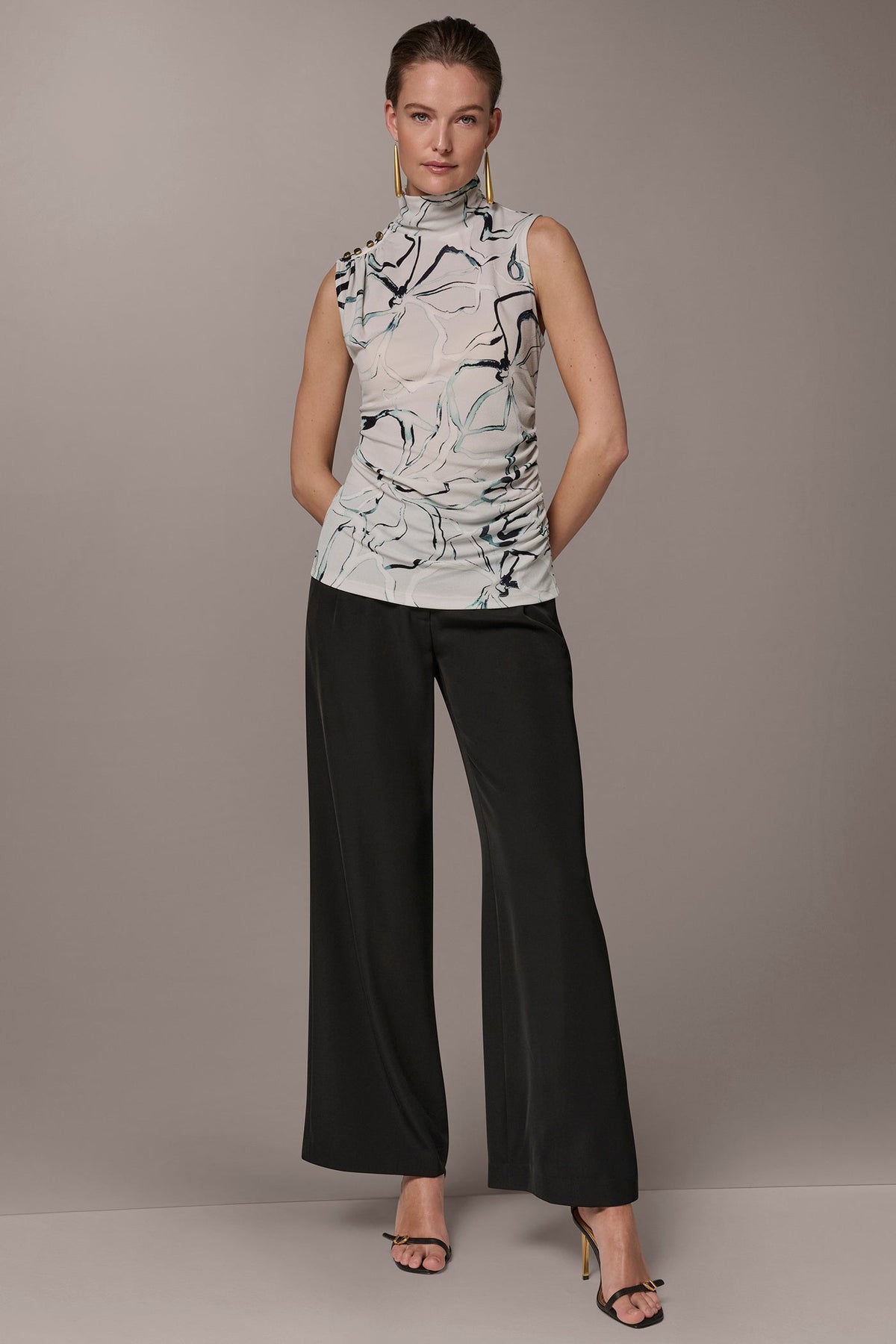 BUTTON SHOULDER BLOUSE