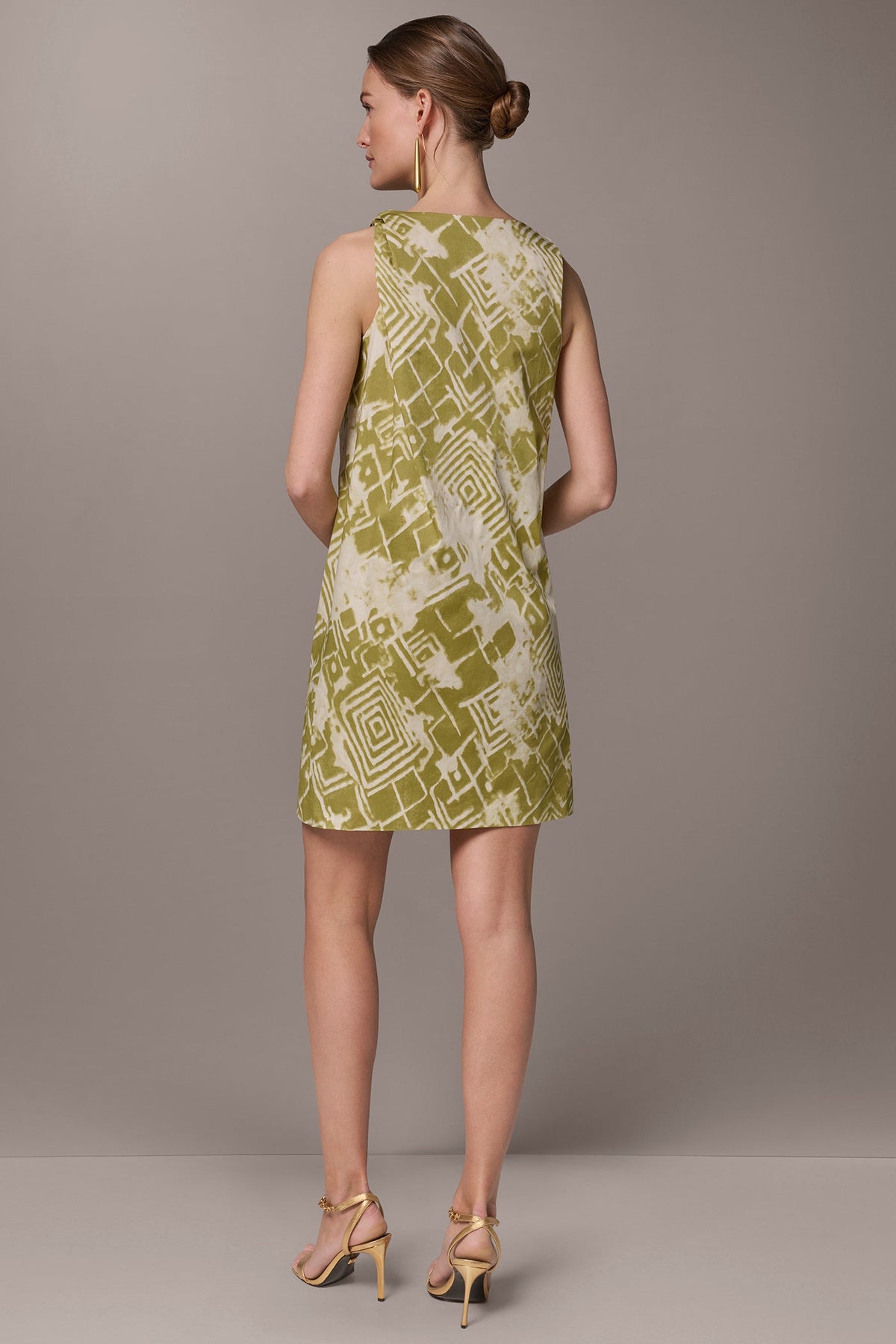 COTTON-SATEEN TWIST SHOULDER SHIFT DRESS