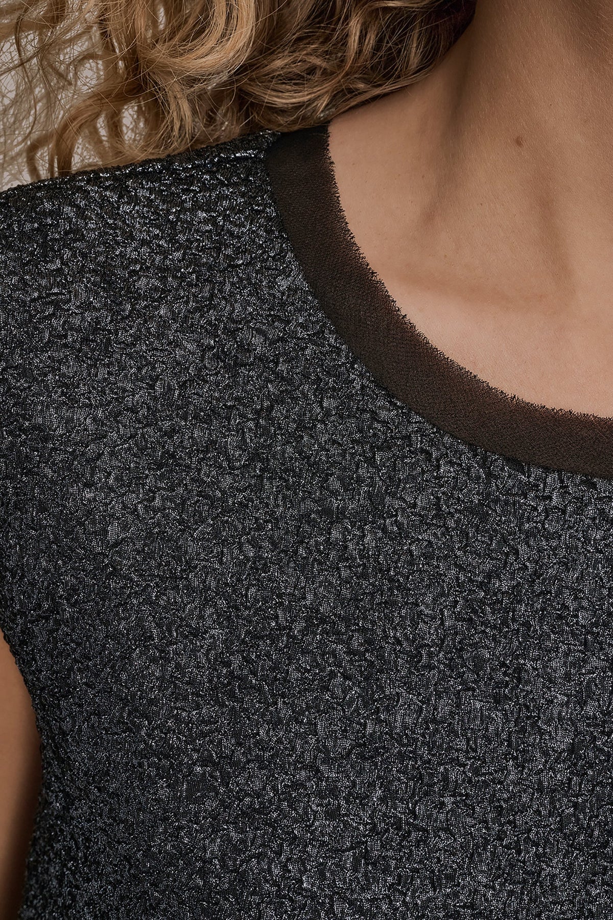 CHIFFON-TRIMMED BLOUSE