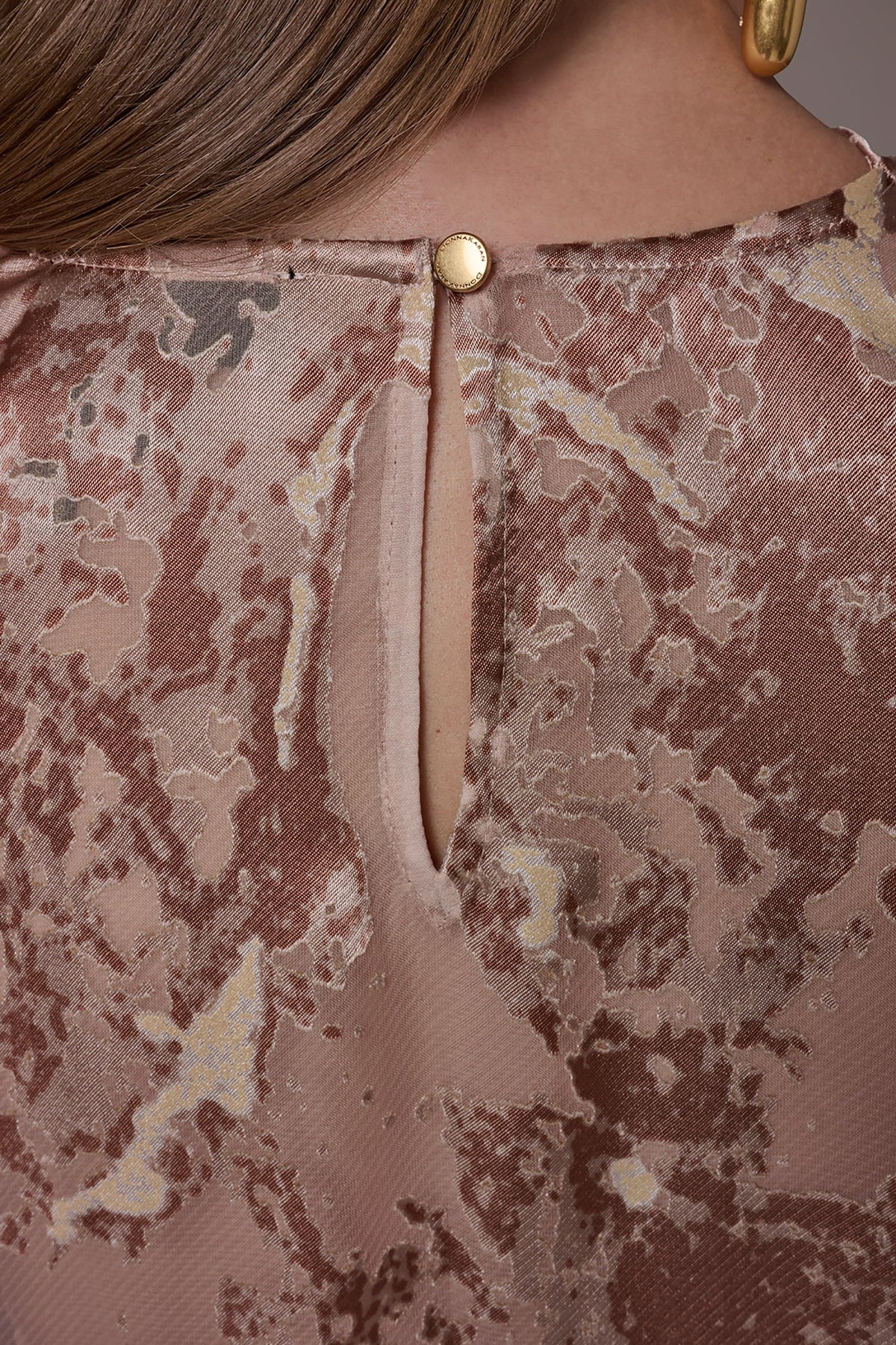 METALLIC BURNOUT BLOUSE