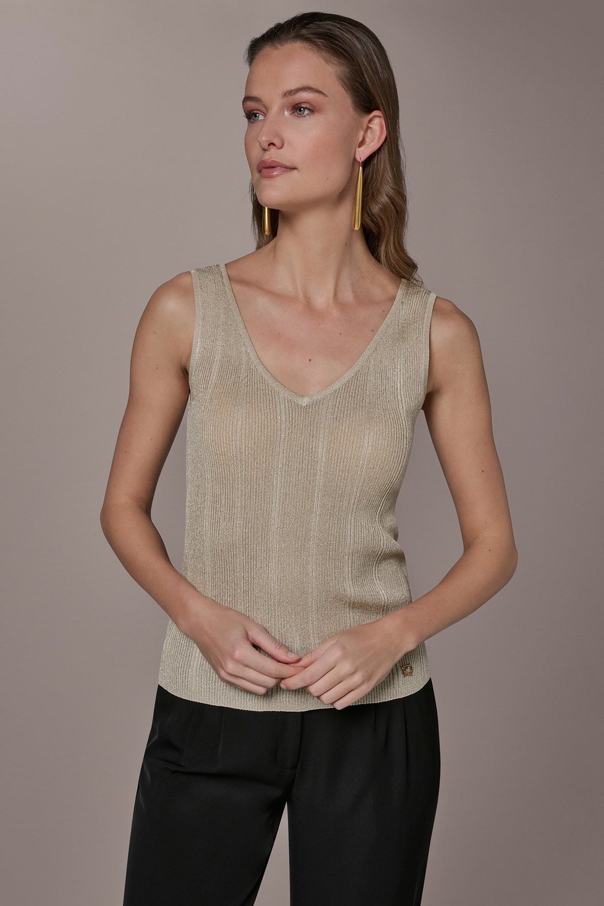 METALLIC RIBBED SWEATER TANK