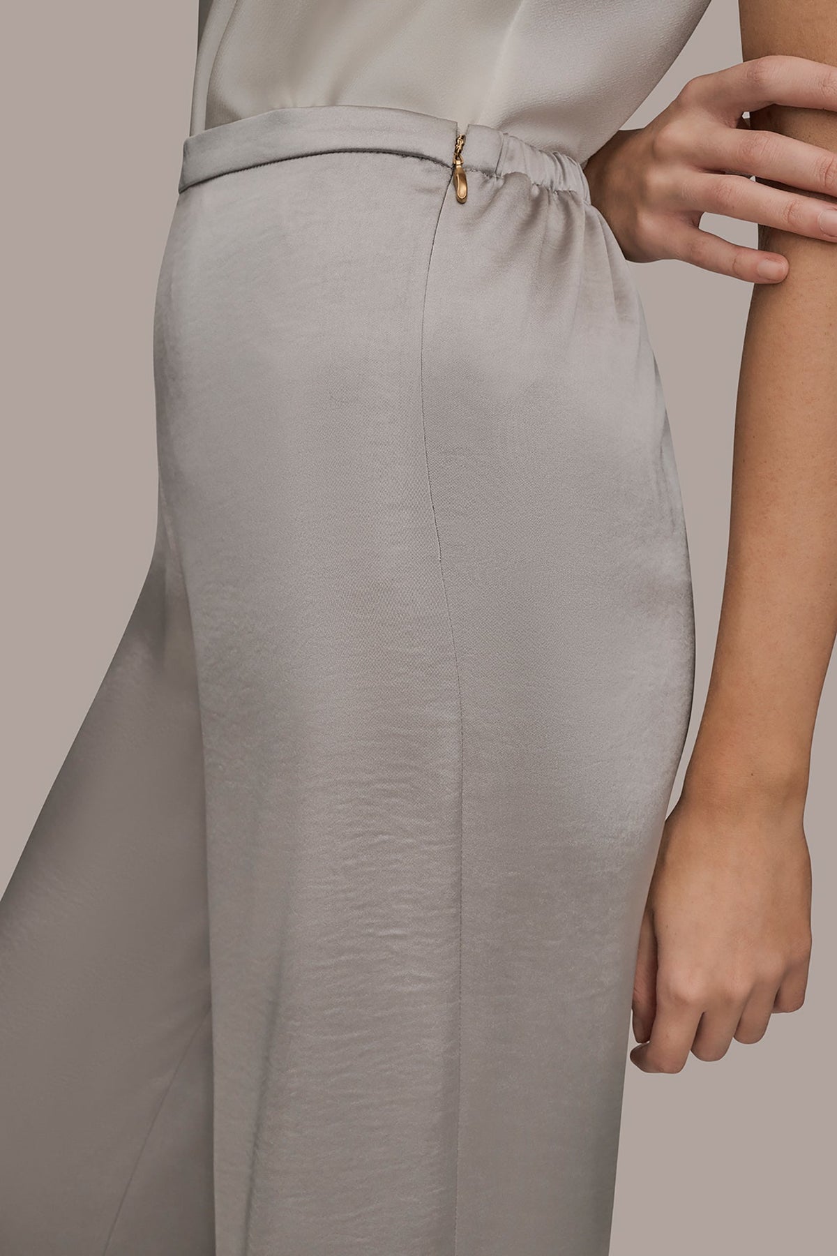 EXTRA HIGH-RISE SATIN PULL-ON PANT