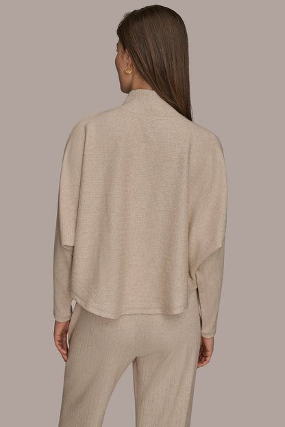 MOCK-NECK TOP
